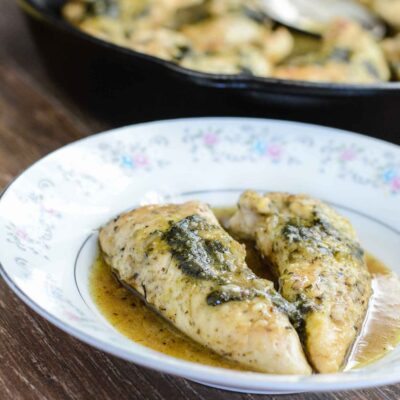 Monte Cristo Skillet Chicken is an easy, delicious weeknight dinner that is ready in under 30 minutes | ahelathylifeforme.com