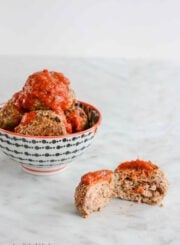 Paleo Turkey Meatballs are gluten free dairy free easy weeknight dinner | ahealthylifeforme.com