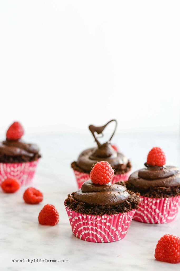 Paleo Death By Chocolate Cupcake Recipe is gluten free grain free delicious decadent perfect for Valentine's Day | ahealthylifeforme.com
