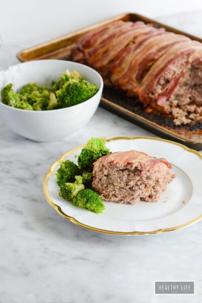 Easy Bison Bacon Meatloaf is the pefect family dinner recipe. Gluten free and loaded with flavor | ahealthylifeforme.com
