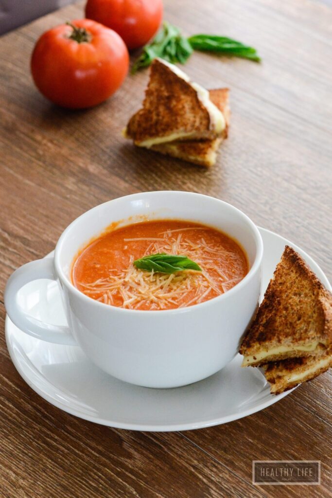 Tomato Bisque Soup Recipe | ahealthylifeforme.com
