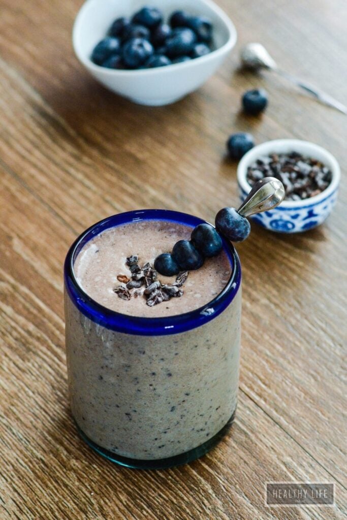 Double Chocolate Blueberry Protein Smoothie Recipe | ahealthylifeforme.com