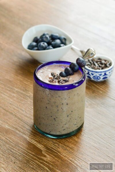 Double Chocolate Blueberry Protein Smoothie Recipe | ahealthylifeforme.com