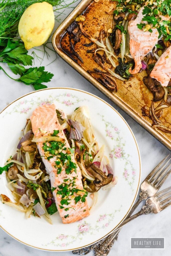 Roasted Salmon Fennel Bok Choy is a healhty gluten free dairy free paleo recipe that is ready in under 30 minutes | ahealthylifeforme.com