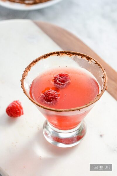 Raspberry Chocolate Martini Recipe | ahealthylifeforme.com