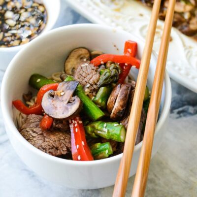 Paleo Asian Stir Fry with peppers and mushrooms.