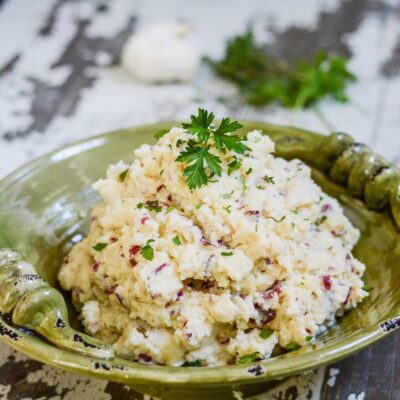 25 Minute Garlic Mashed Potatoes Recipe | ahealthylifeforme.com