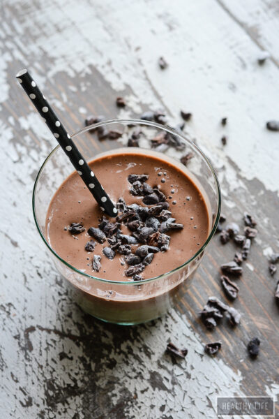 Chocolate Peanut Butter Protein Shake Recipe | ahealthylifeforme.com